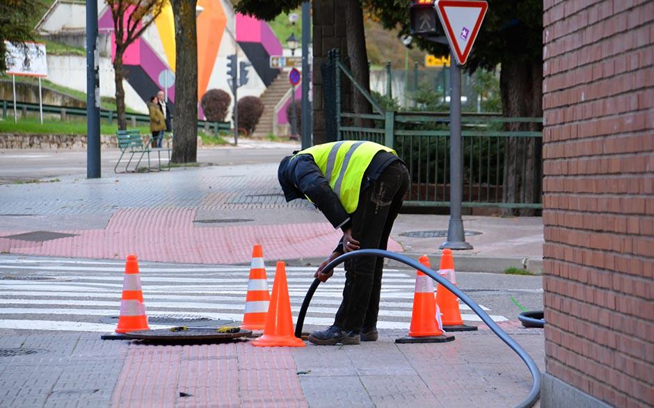 comment déboucher des wc Survilliers